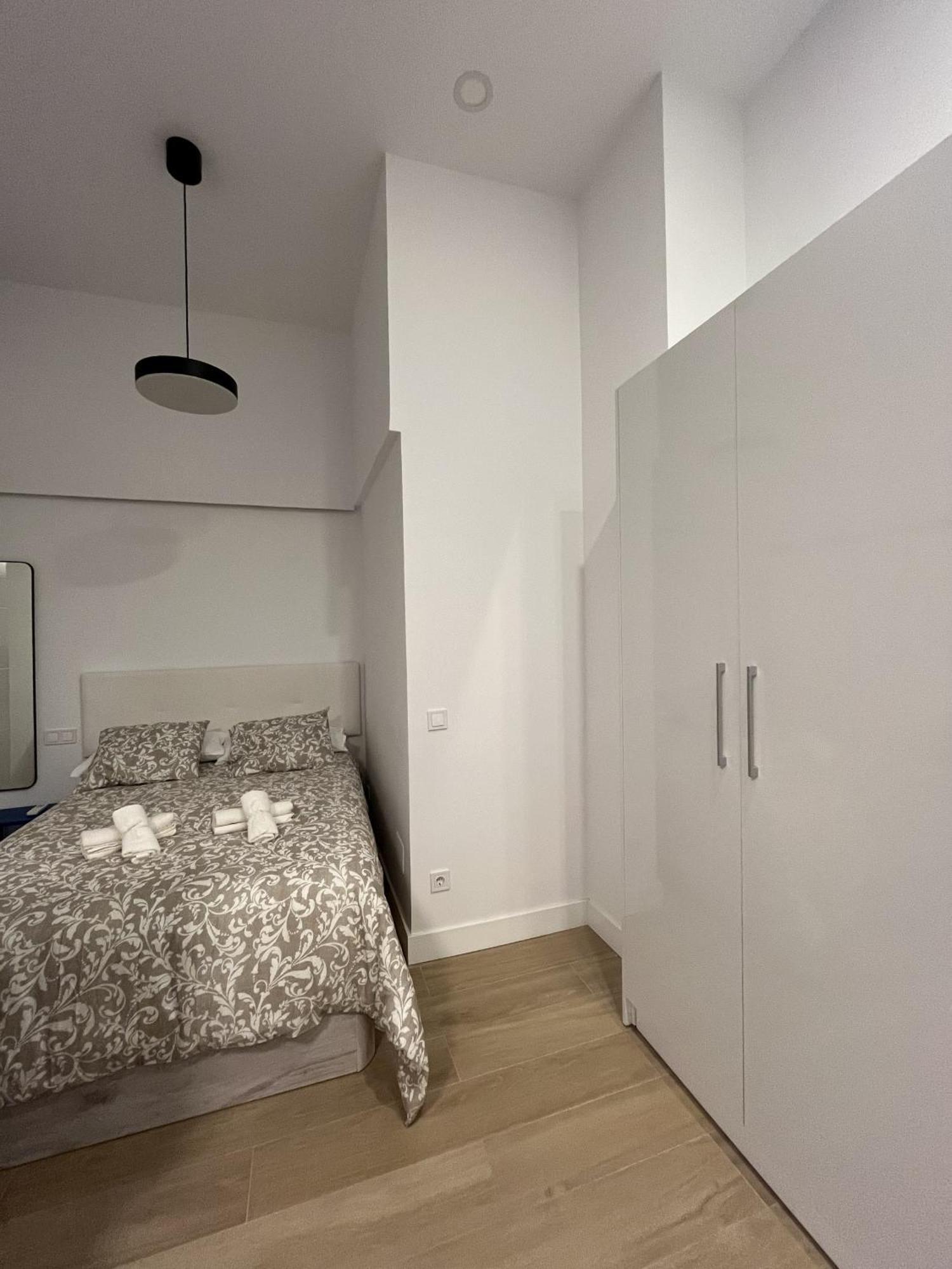 Moratalaz Apartments マドリード エクステリア 写真