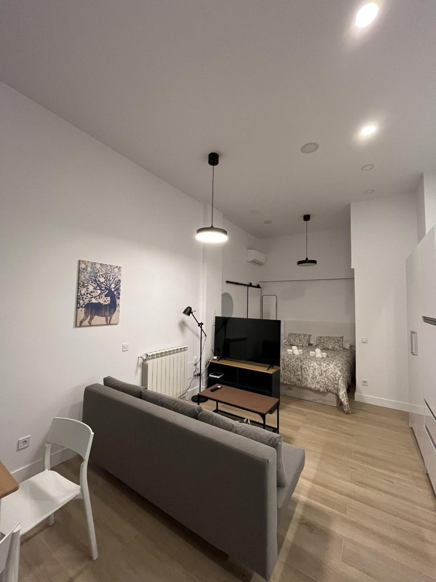 Moratalaz Apartments マドリード エクステリア 写真